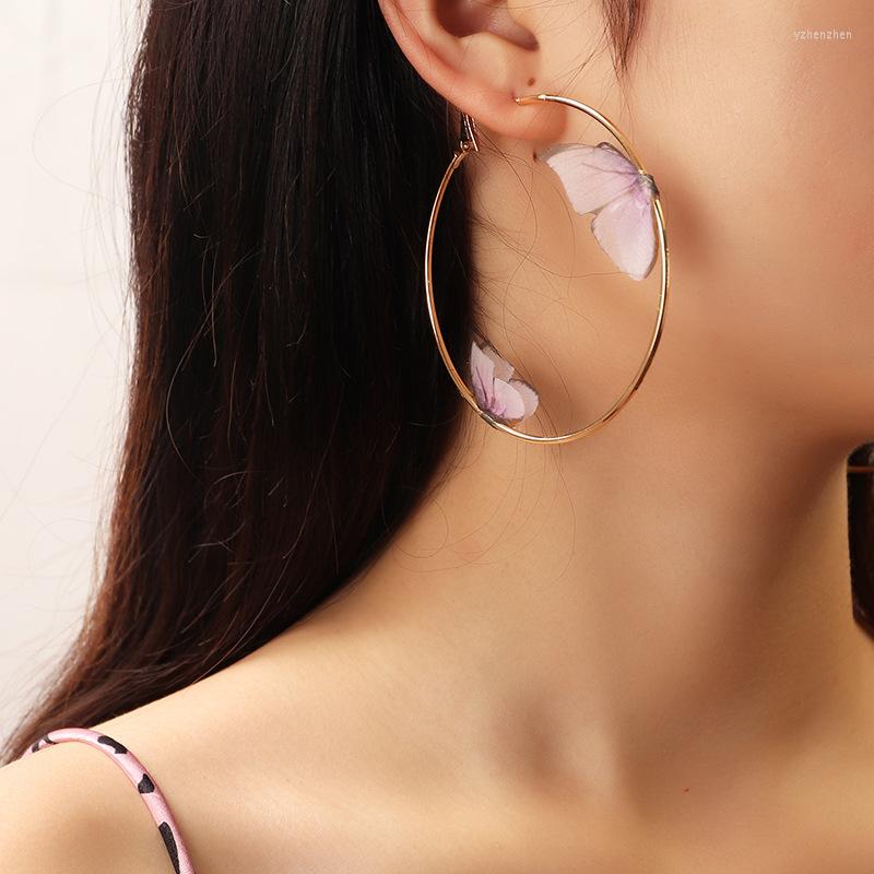 Hoop Earrings 2023 Aesthetic Temperament Three-dimensional Tulle Double Butterfly Personality Big Ear Drop
Hoop Earrings 2023 Aesthetic Temperament Three-dimensional Tulle Double Butterfly Personality Big Ear Drop