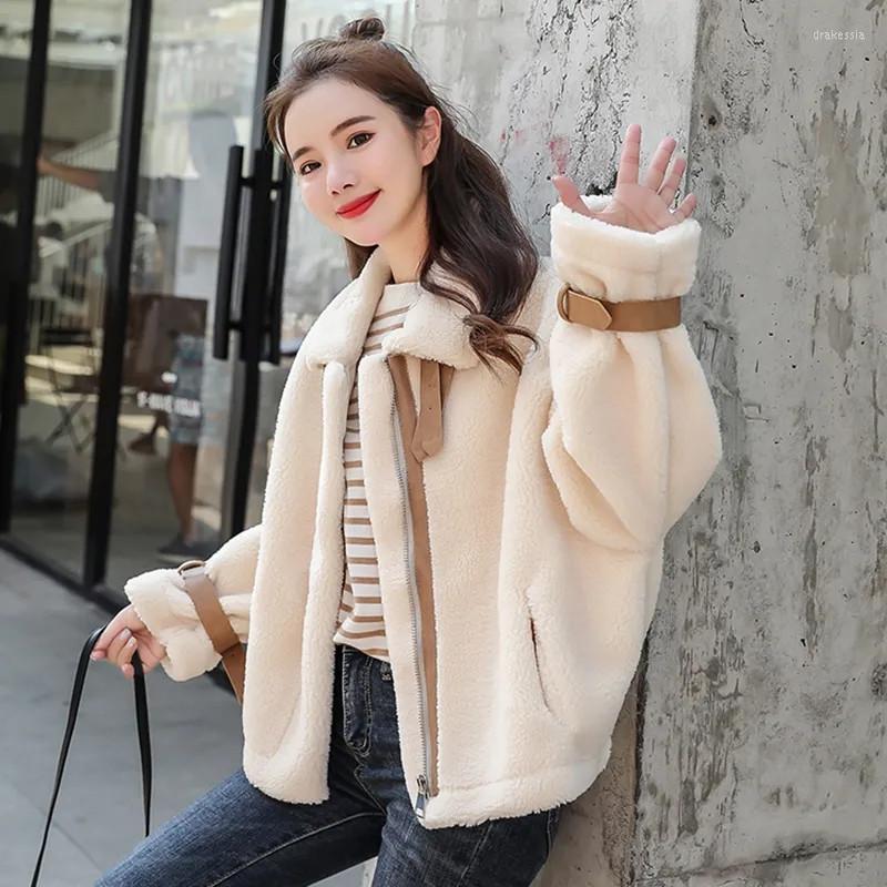Women' Fur Korean Faux Lamb Jacket Women Winter 2023 Fashion Short Cashmere Coat Ladies Loose Clothes Outerwear Female H2688, Beige
Women' Fur Korean Faux Lamb Jacket Women Winter 2023 Fashion Short Cashmere Coat Ladies Loose Clothes Outerwear Female H2688, Beige