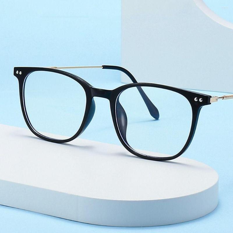 Sunglasses 1Pc Anti-Blue Light Glasses Oversized Eyeglasses Portable Optical Frame Eye Protection Ultra Computer Goggles
Sunglasses 1Pc Anti-Blue Light Glasses Oversized Eyeglasses Portable Optical Frame Eye Protection Ultra Computer Goggles