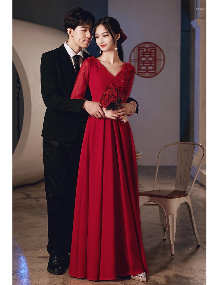 

Ethnic Clothing Bride Toast Dress Wine Red Wedding Engagement Long Elegant Evening Sequin Applique V Neck Vestidos