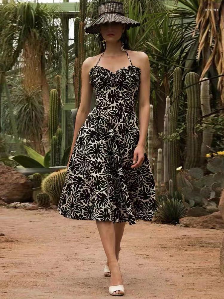 Casual Dresses Delocah High Quality Summer Women Fashion Runway Midi Dress Sexy Halter Waist Print Big Swing Beach Holiday A-Line, Multi
Casual Dresses Delocah High Quality Summer Women Fashion Runway Midi Dress Sexy Halter Waist Print Big Swing Beach Holiday A-Line, Multi