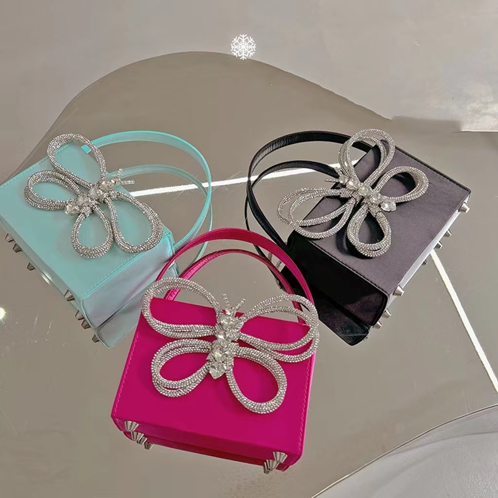 2023 Luxurys Designers Fashion Brushed Shoulder Bag For Women Bags Backpack Cross Body Pack Womens Leather Handbag Lady Messenger Bag with box, Fuchsia
2023 Luxurys Designers Fashion Brushed Shoulder Bag For Women Bags Backpack Cross Body Pack Womens Leather Handbag Lady Messenger Bag with box, Fuchsia