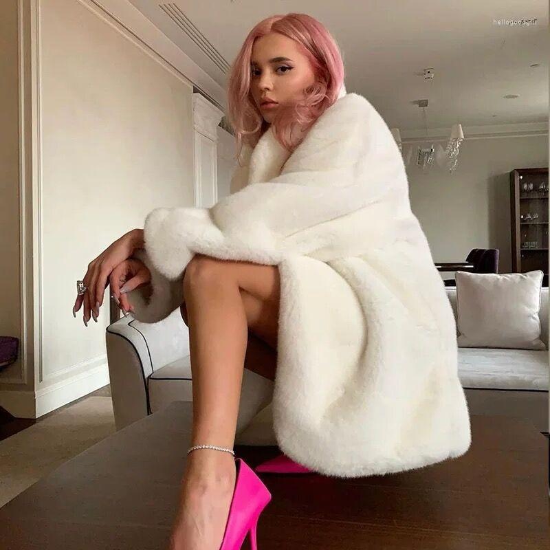 Women' Fur Winter Ins Europe And America Style Super Warm Environmental Protection Imitation Coat Women' Medium Length Fluffy, White
Women' Fur Winter Ins Europe And America Style Super Warm Environmental Protection Imitation Coat Women' Medium Length Fluffy, White
