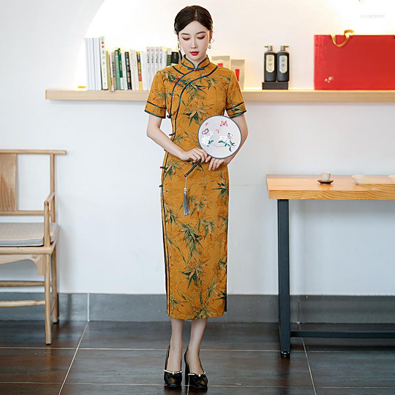 Ethnic Clothing Summer Chinese Sexy Mandarin Collar Women Long Style Qipao Elegant Short Sleeve Bamboo Leaves Printed Satin Cheongsam
Ethnic Clothing Summer Chinese Sexy Mandarin Collar Women Long Style Qipao Elegant Short Sleeve Bamboo Leaves Printed Satin Cheongsam