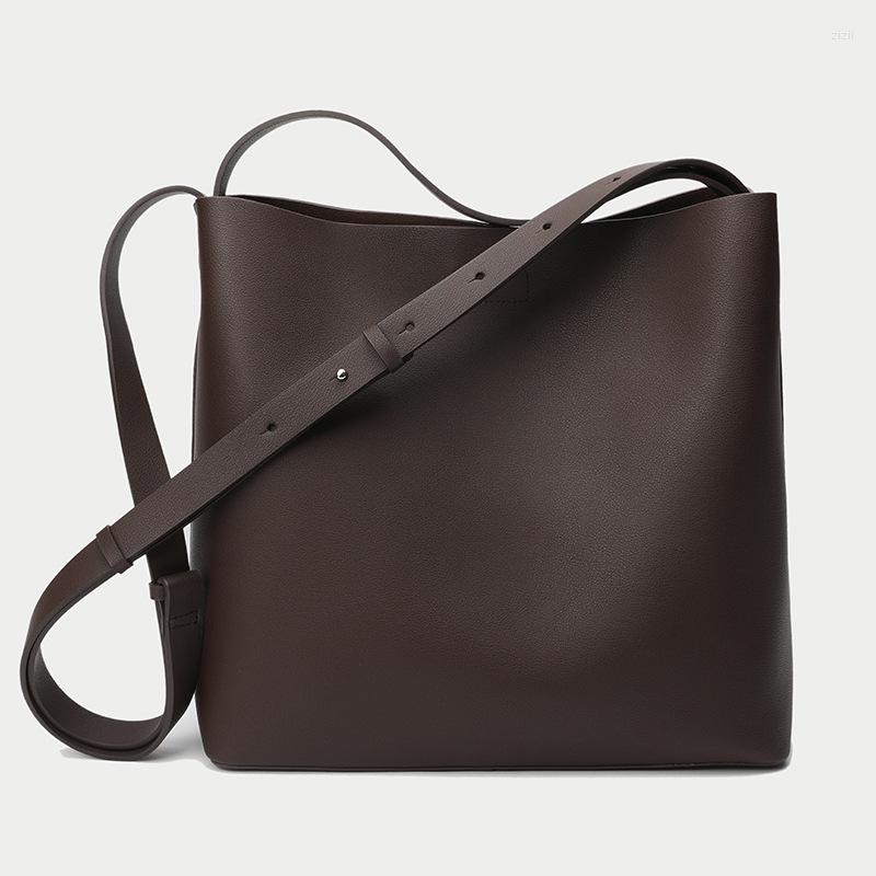 Evening Bags European And American Fashion Simple Handbag Genuine Leather Shoulder Messenger Bag Large Tote, Green
Evening Bags European And American Fashion Simple Handbag Genuine Leather Shoulder Messenger Bag Large Tote, Green