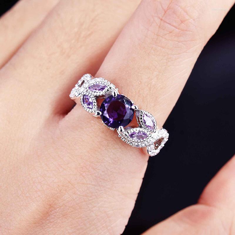 Wedding Rings Trendy Silver Plated Twine Purple Crystal For Women Shine CZ Stone Inlay Fashion Jewelry Party Gift Ring
Wedding Rings Trendy Silver Plated Twine Purple Crystal For Women Shine CZ Stone Inlay Fashion Jewelry Party Gift Ring