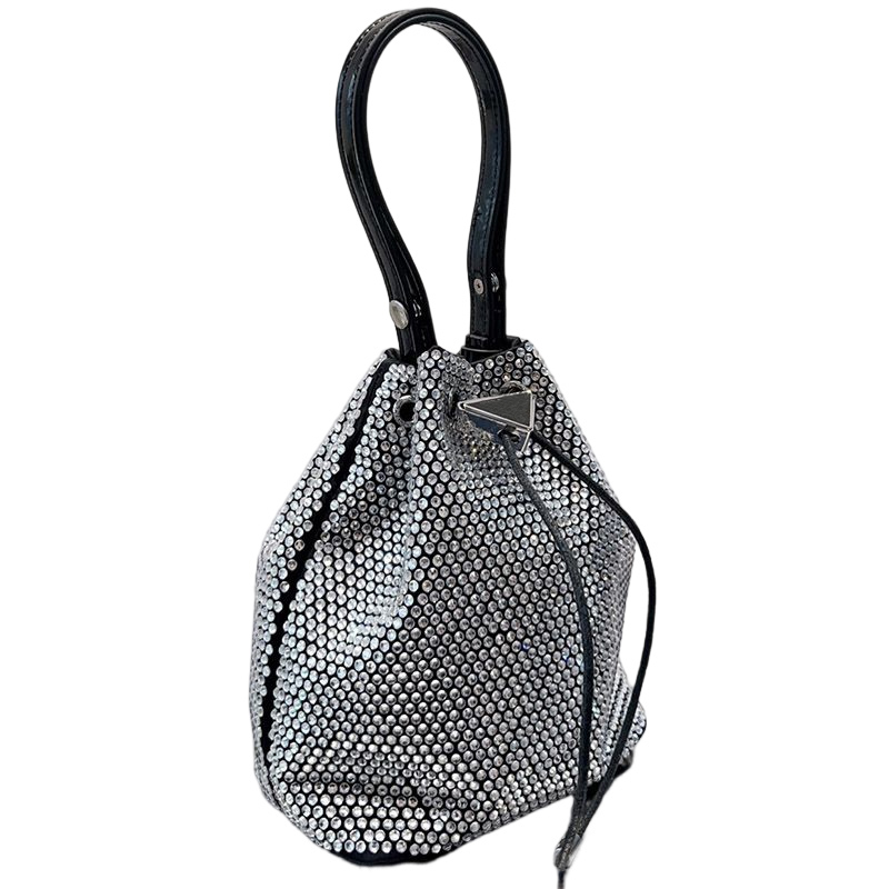 Shoulder Bags Designer Tote Re-Edition 2005 Duchess Bag For Women Luxurys Small Leather Crystal Handbag Clutch Shoulder Crossbody Bags Wallet, Colour 1
Shoulder Bags Designer Tote Re-Edition 2005 Duchess Bag For Women Luxurys Small Leather Crystal Handbag Clutch Shoulder Crossbody Bags Wallet, Colour 1