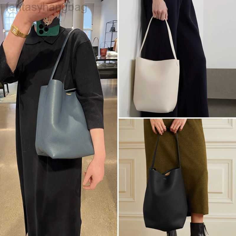 Designer Luxury The Row Bags For Womens Handbags Crossbody Purses Large Capacity Totes 7A High Quality Multicolour Fashion Lnclined Shoulder Black Walle ILHZ, Black small top leather
Designer Luxury The Row Bags For Womens Handbags Crossbody Purses Large Capacity Totes 7A High Quality Multicolour Fashion Lnclined Shoulder Black Walle ILHZ, Black small top leather