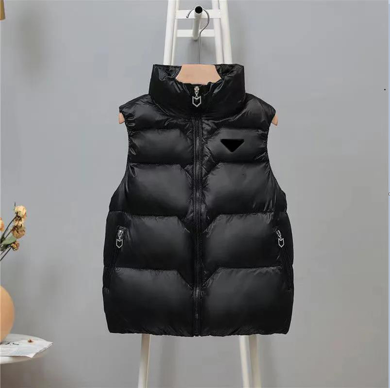 2023 Womens Vests Puffy Jacket Sleeveless Woman Jackets Designer Coat Matte Slim Outwears Coats S-2XL, Black
2023 Womens Vests Puffy Jacket Sleeveless Woman Jackets Designer Coat Matte Slim Outwears Coats S-2XL, Black