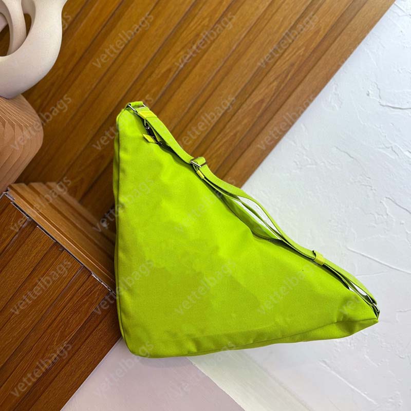 4 Colours Crossbody Large Capacity Shoulder Bags Wholesale Canvas Cross Body Fashion Women Luxury Shoulder Bag Men Sports Handbags Unisex Designers