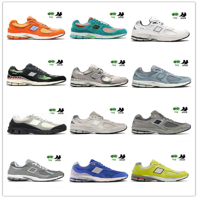 2002R B2002R Luxury Casual Shoes Athletic Mens Women Triple S Black White Protection Pack Pink Rain Cloud Phantom Sea Salt Sail Designer Bowling
2002R B2002R Luxury Casual Shoes Athletic Mens Women Triple S Black White Protection Pack Pink Rain Cloud Phantom Sea Salt Sail Designer Bowling
