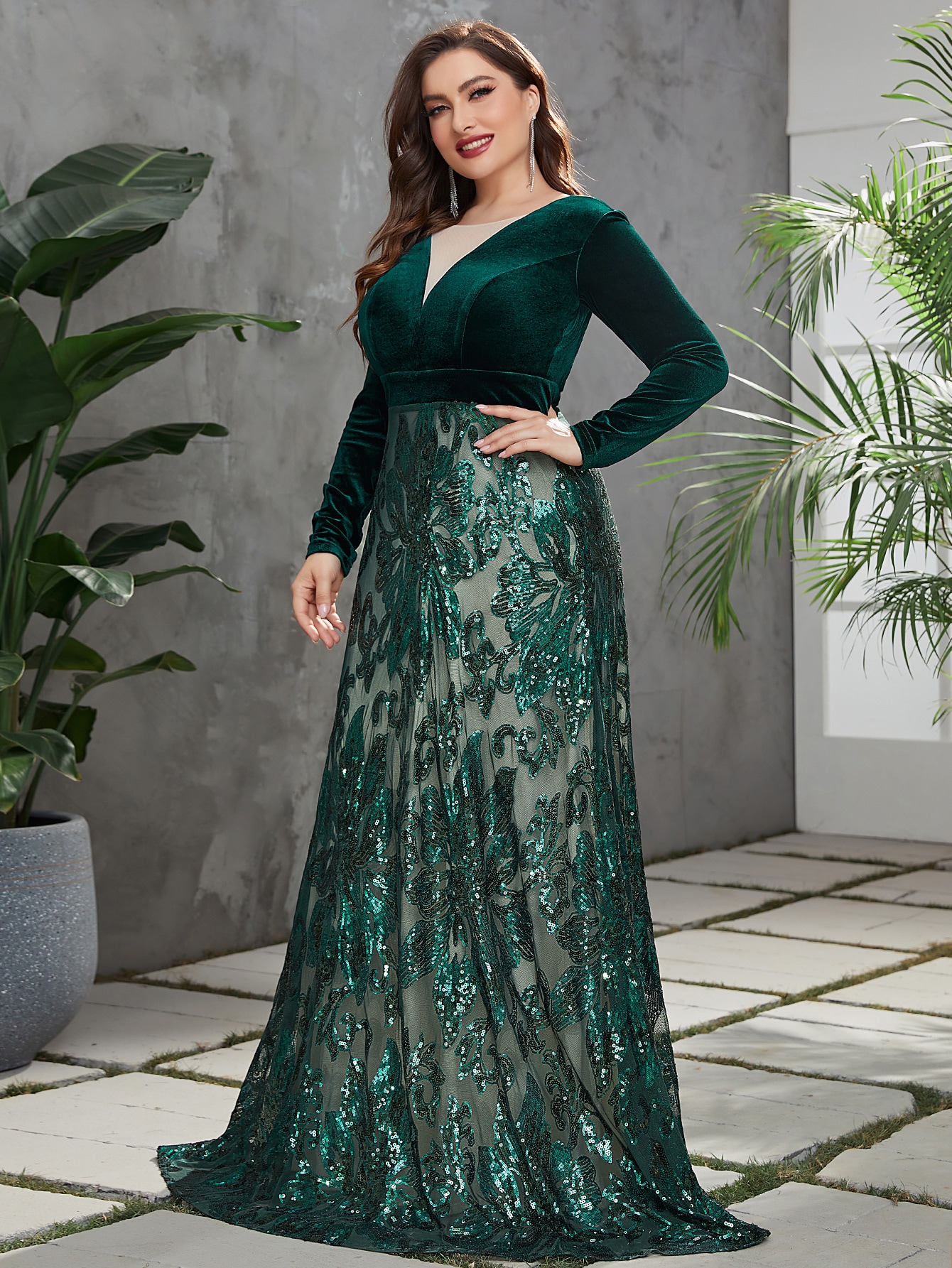 Designer Lace Plus Size Evening Dresses Sheer V Neck Long Sleeves Prom Gowns A e or Length Veet Special Ocn Dress