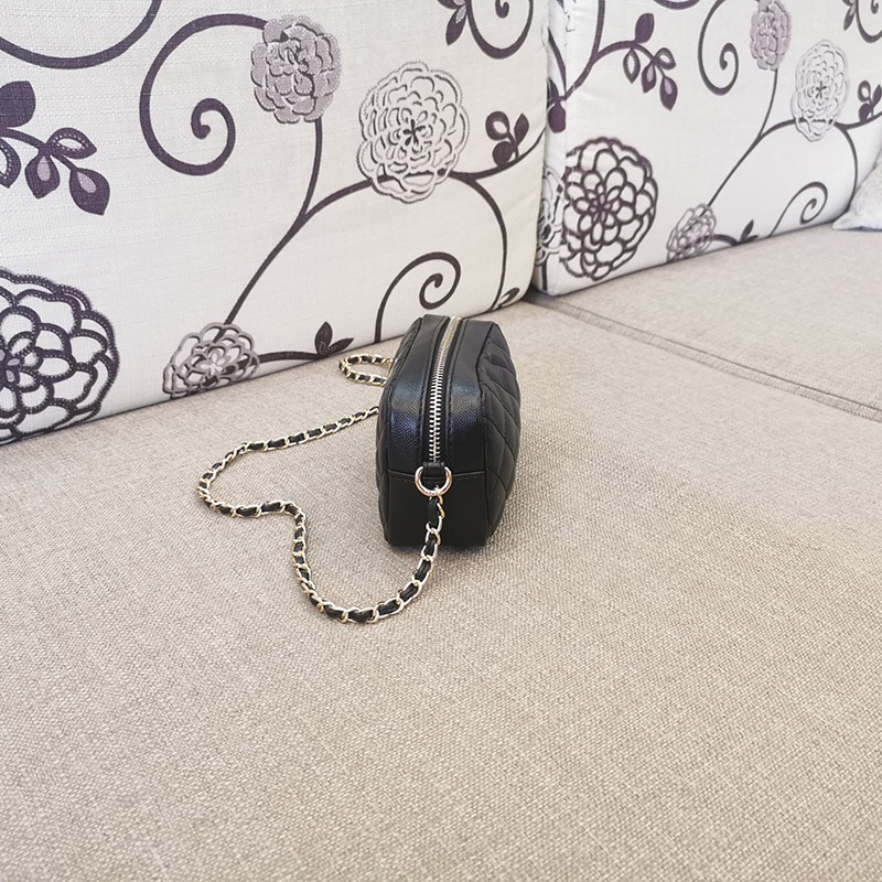 Fashion household storage containers black chain small bag One shoulder cross body shopping bags popular items in European and American countries
Fashion household storage containers black chain small bag One shoulder cross body shopping bags popular items in European and American countries