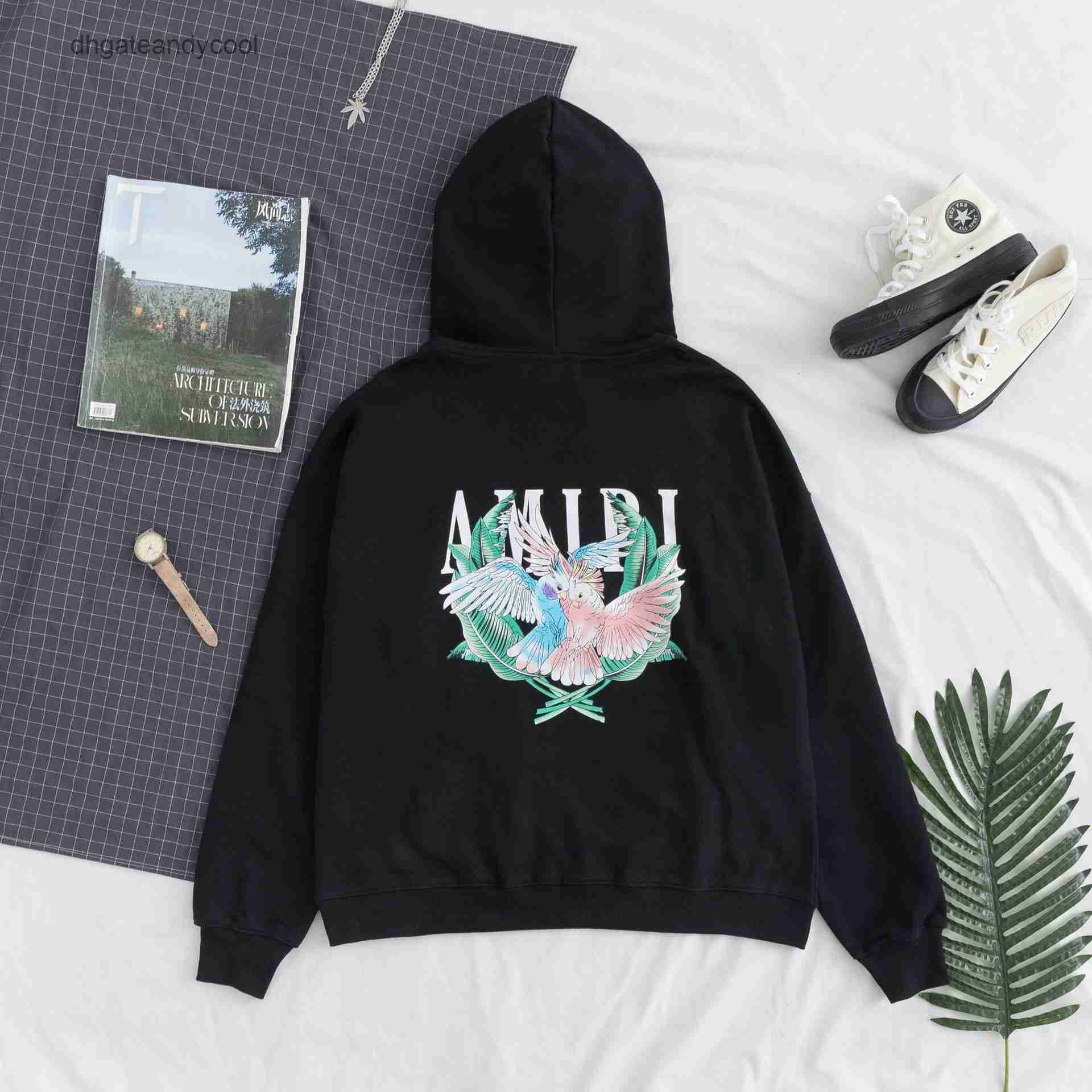 Sweat Autumn Amirs Winter 2022 Hoodie New Sweatshirt Paradise Bird Parrot Print High Street for Men and Women 250A, White
Sweat Autumn Amirs Winter 2022 Hoodie New Sweatshirt Paradise Bird Parrot Print High Street for Men and Women 250A, White