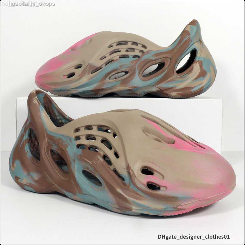 Designer Slippers Men Woman slider Foam Runner Vermillion Mineral Black Onyx Pure Sandals Slide Slipper Ochre Bone Resin Clog Desert Ararat
Designer Slippers Men Woman slider Foam Runner Vermillion Mineral Black Onyx Pure Sandals Slide Slipper Ochre Bone Resin Clog Desert Ararat
