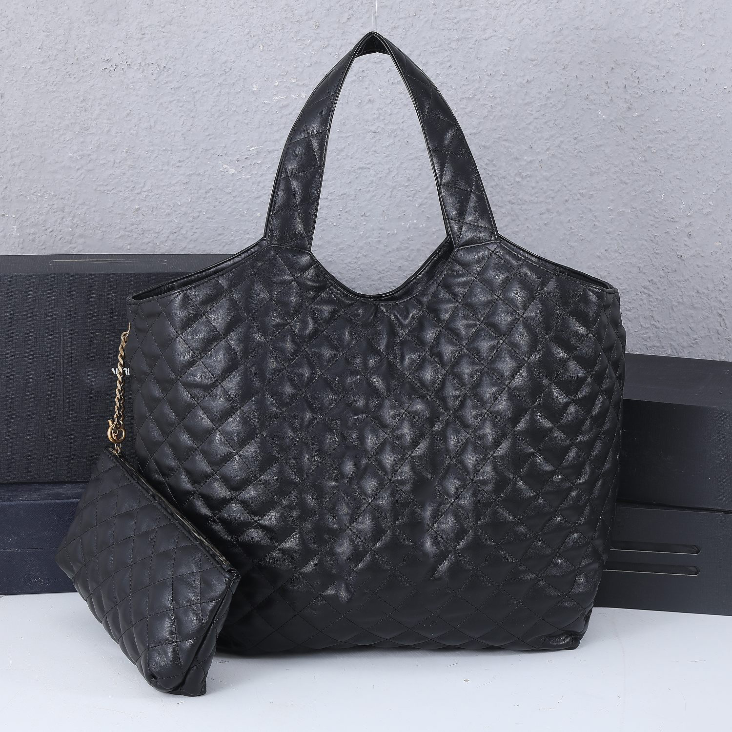 tote bag designer bag ICARE Large capacity shopping belt handbag Classic Ringer brand luxury bag Designer handbag Shoulder bag Women's luxury handbag Leather