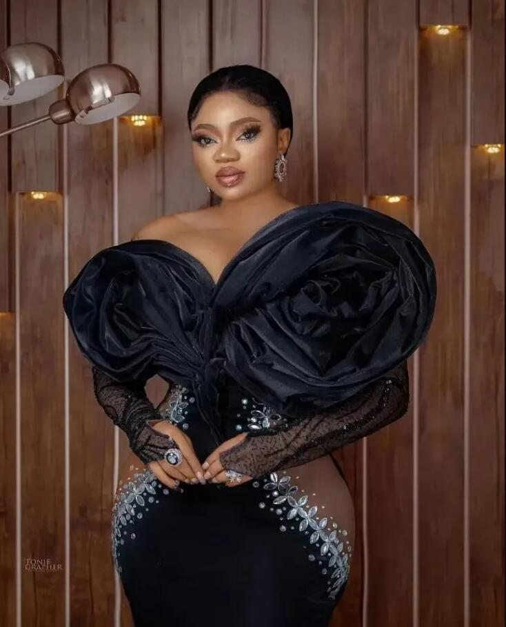 Aso Ebi Black mermaid Evening Dresses Ruffles Flower Crystals Beaded Long Sleeves Illusion Side african Occasion Prom Runway Pageant Gown