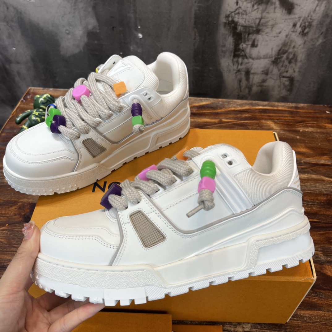 Llv shoes 23s Designer Shoes Fat Trainer Bread Shoe Skateboard Letter Lace Sneaker Spring Summer Show Casual Couple Sports DIY Beading Beads S66U, Color 1
Llv shoes 23s Designer Shoes Fat Trainer Bread Shoe Skateboard Letter Lace Sneaker Spring Summer Show Casual Couple Sports DIY Beading Beads S66U, Color 1
