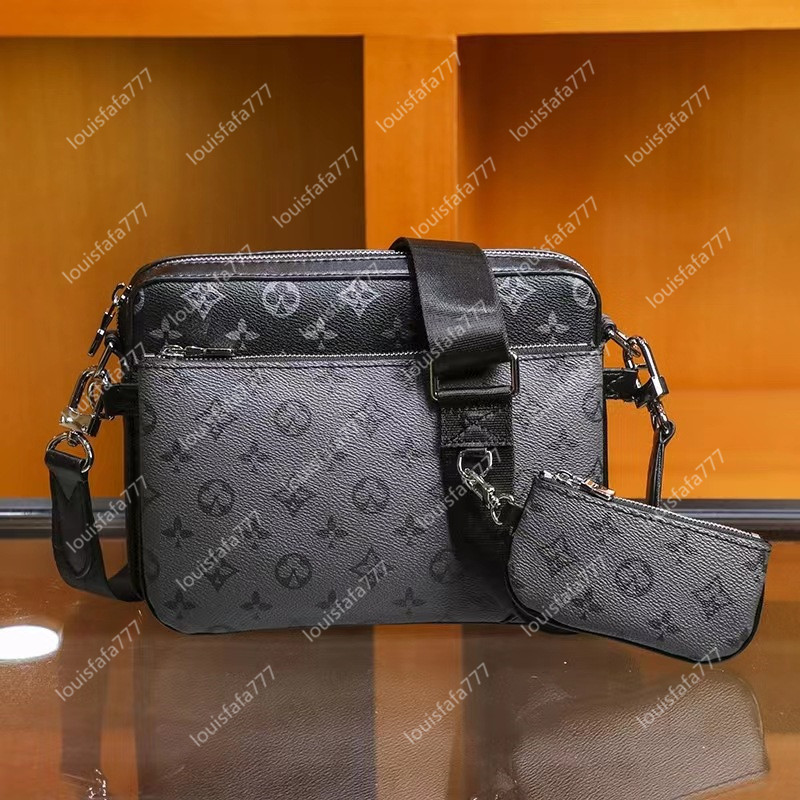 Men luxury TRIO desinger Messenger Bag Eclipse Reverse Canvas Crossbody Bags 3 Piece Set Leather Shoulder Bag With Purse Wallet Clutch black grey
Men luxury TRIO desinger Messenger Bag Eclipse Reverse Canvas Crossbody Bags 3 Piece Set Leather Shoulder Bag With Purse Wallet Clutch black grey