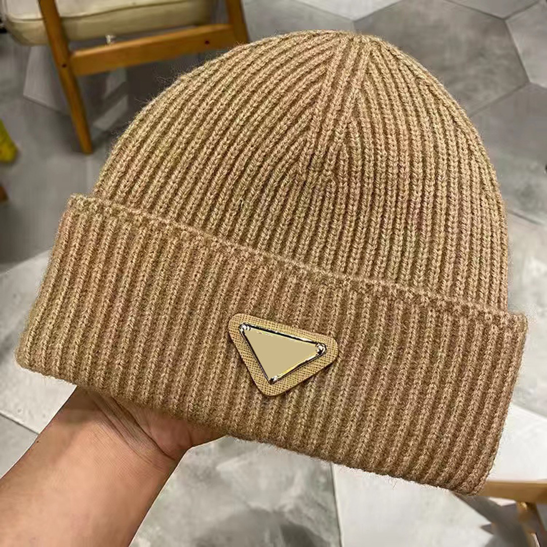 Top new 18 Colors mens beanie hat designer winter bucket hat wool knit His-and-Hers casual unisex spring autumn solid comfortable and warm fitted hats for man woman, C1
Top new 18 Colors mens beanie hat designer winter bucket hat wool knit His-and-Hers casual unisex spring autumn solid comfortable and warm fitted hats for man woman, C1