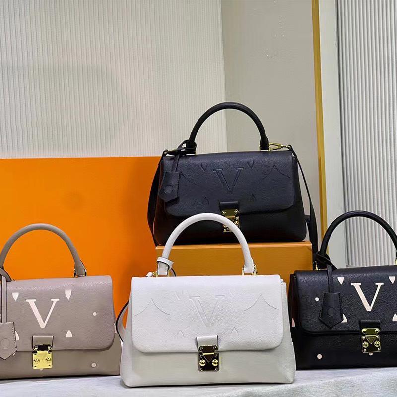 Evening Bags shoulder bag handbag totes Designer women tote bag black aaa handbag high quality embossed leather classic vintage style multi letter floral, Grey
Evening Bags shoulder bag handbag totes Designer women tote bag black aaa handbag high quality embossed leather classic vintage style multi letter floral, Grey