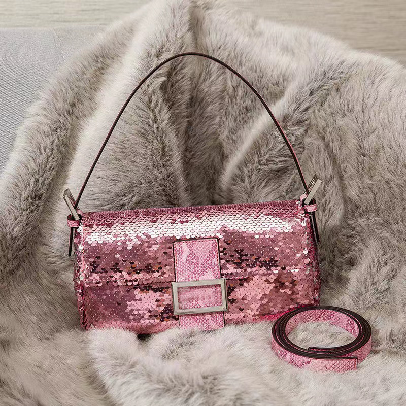 Baguette bag Axillary bags Glitter 2023 Luxurys high designers Quality Women handbag Fashion handbags mother classic Artwork clutch cossbady Medieval purse totes, Army green
Baguette bag Axillary bags Glitter 2023 Luxurys high designers Quality Women handbag Fashion handbags mother classic Artwork clutch cossbady Medieval purse totes, Army green
