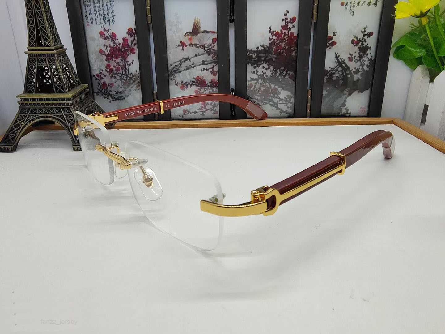 New Classic Retro Sunglasses Designer Woman Mens Sunglass Fashion Trend Luxury Brand Carti Sun Glasses Anti-Glare Uv400 Buffalo Horn Glasses good
New Classic Retro Sunglasses Designer Woman Mens Sunglass Fashion Trend Luxury Brand Carti Sun Glasses Anti-Glare Uv400 Buffalo Horn Glasses good