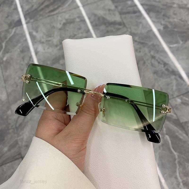 Vintage Fashion Sunglasses for Women Rimless Frameless Rectangle Shades Gradient UV400 Summer Traveling Designer Sun Glasses 2022 Eyeglasses good
Vintage Fashion Sunglasses for Women Rimless Frameless Rectangle Shades Gradient UV400 Summer Traveling Designer Sun Glasses 2022 Eyeglasses good