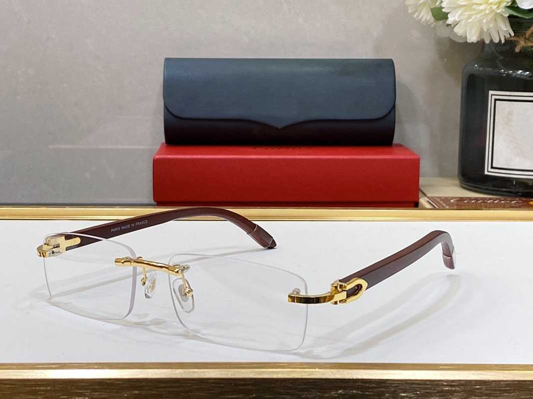 Mens Designer Sunglasses Women Fashion Carti Glasses Frame Vintage 50mm Eyewear Men Optical Panther Clear Lens Eyeglasses Frames Wooden good
Mens Designer Sunglasses Women Fashion Carti Glasses Frame Vintage 50mm Eyewear Men Optical Panther Clear Lens Eyeglasses Frames Wooden good