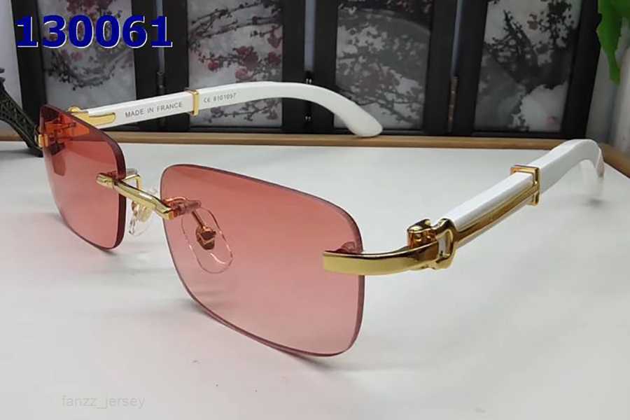 Designer Sunglasses Brand Glasses for Women Man Luxury Outdoor Shades PC Frame Fashion Luxurious Ladies Carti Sunglass Men Womens White good
Designer Sunglasses Brand Glasses for Women Man Luxury Outdoor Shades PC Frame Fashion Luxurious Ladies Carti Sunglass Men Womens White good