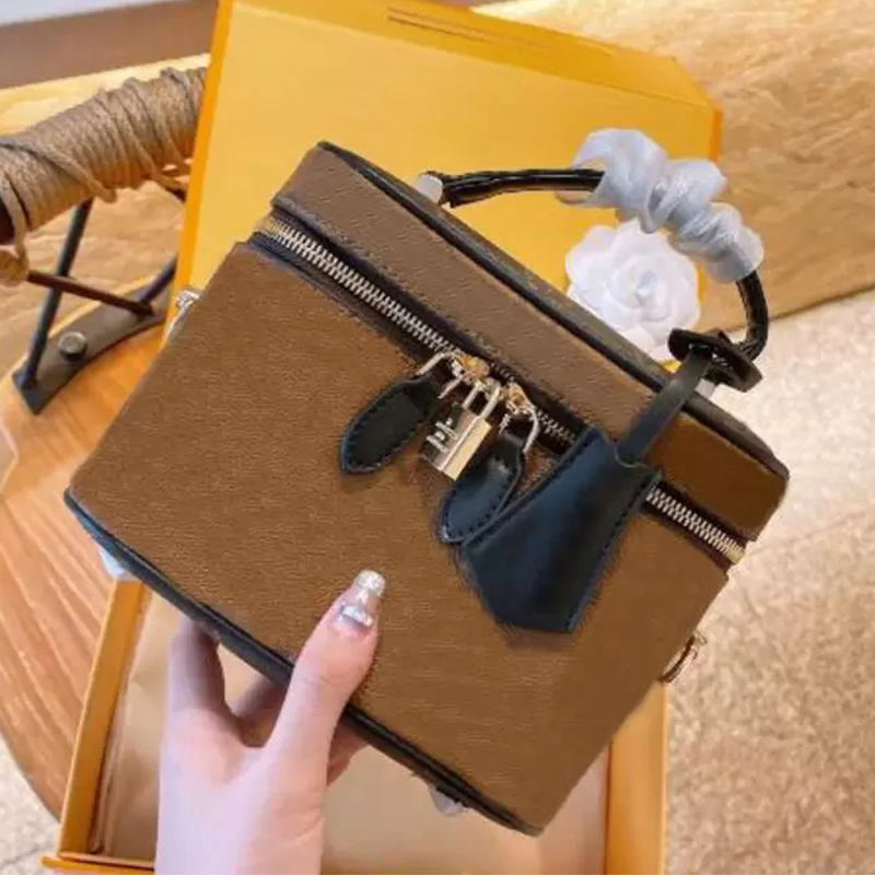 Handheld Lady Cosmetic Bags Fashion Makeup Bag black pattern Women Designers Handbag Travel Pouch Ladies Purses Organizador Toiletry Bag, 45780-2
Handheld Lady Cosmetic Bags Fashion Makeup Bag black pattern Women Designers Handbag Travel Pouch Ladies Purses Organizador Toiletry Bag, 45780-2