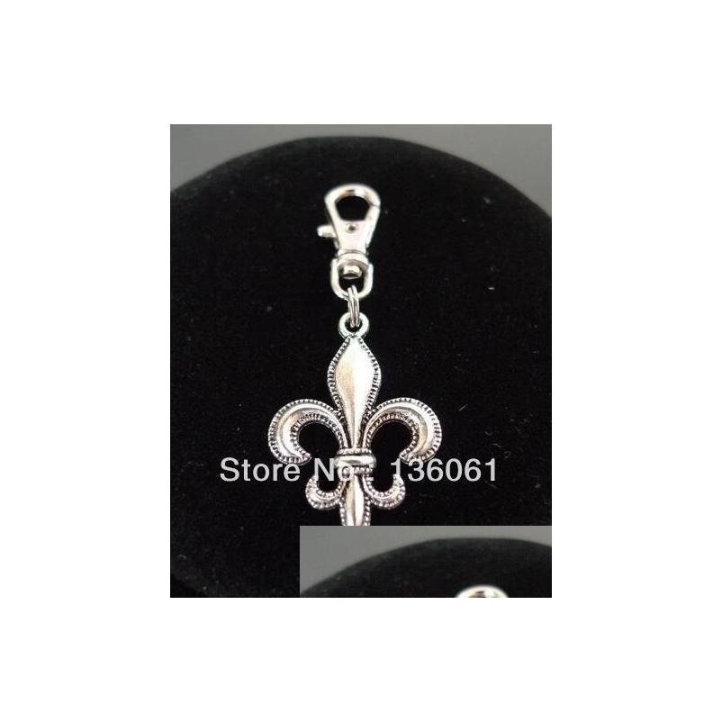 Keychains Lanyards Vintage Sier Fleur De Lis Lily Flower Keychain Pendant Swivel Clasp Metal Keyring For Keys Car Key Ring Diy Bag Dhmwl
Keychains Lanyards Vintage Sier Fleur De Lis Lily Flower Keychain Pendant Swivel Clasp Metal Keyring For Keys Car Key Ring Diy Bag Dhmwl