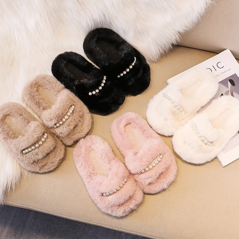 Slipper Girl's Winter Slippers Plush Beading Sweet Slip on Indooe Children Sliders Warm Four Colors Anti slip 25 34 Fashion Kids Shoes 230105, Khaki
Slipper Girl's Winter Slippers Plush Beading Sweet Slip on Indooe Children Sliders Warm Four Colors Anti slip 25 34 Fashion Kids Shoes 230105, Khaki