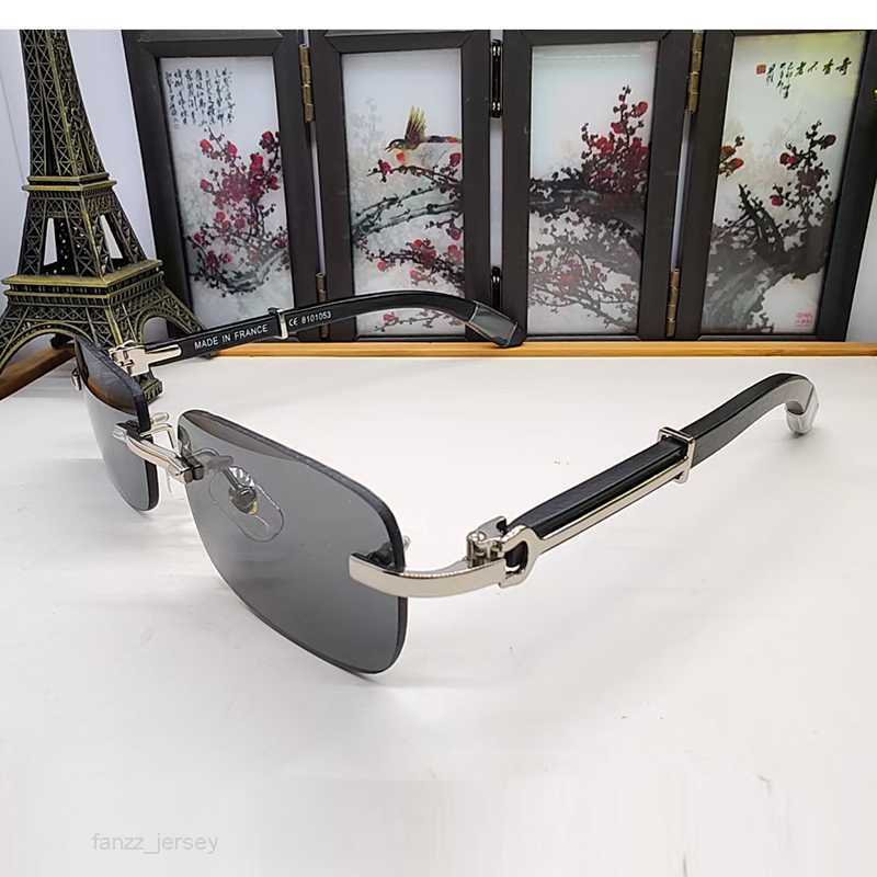 Mens Silver Sunglasses Designer Woman Driving Shades Male Sun Glasses For Men Retro Luxury Women Brand Design Wood Bamboo Sunglasses UV400 good
Mens Silver Sunglasses Designer Woman Driving Shades Male Sun Glasses For Men Retro Luxury Women Brand Design Wood Bamboo Sunglasses UV400 good