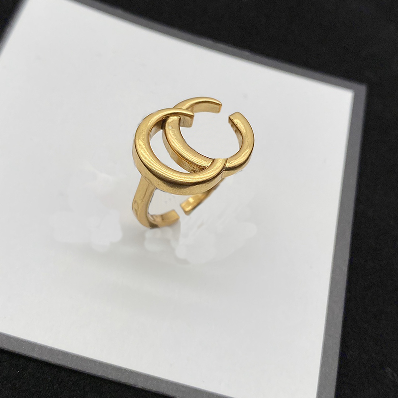 Womens Designer Luxury Rings For Females Fashion Brand Letter Gold Ring For Ladies Men Party Wedding Couple Engagement Gift 2301052QS
Womens Designer Luxury Rings For Females Fashion Brand Letter Gold Ring For Ladies Men Party Wedding Couple Engagement Gift 2301052QS