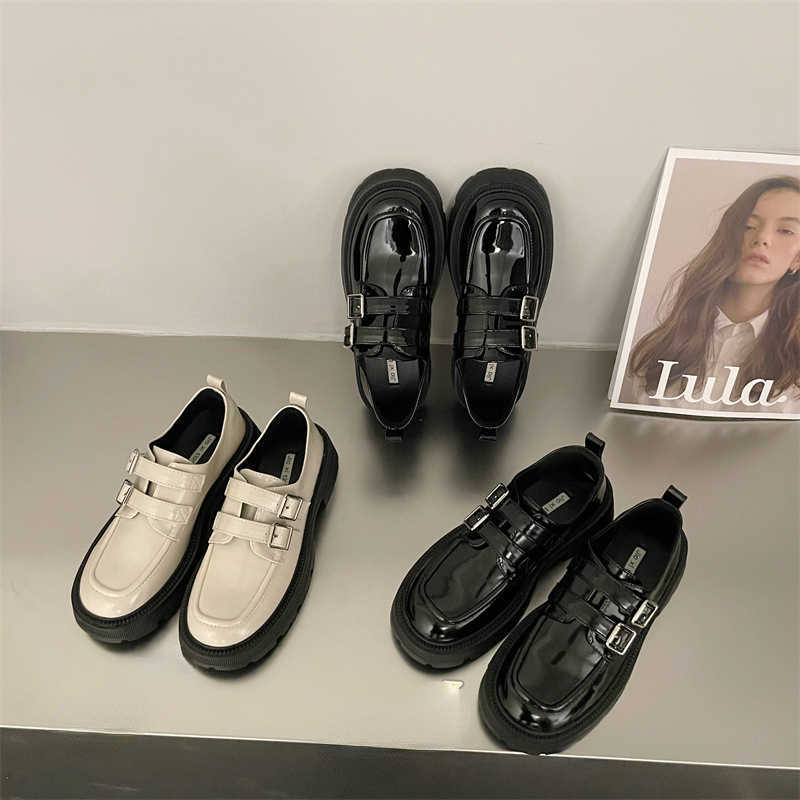 Dress Shoes Thick sole medium top one word double buckle single shoes women's new British style small leather shoes in spring, Matte black
Dress Shoes Thick sole medium top one word double buckle single shoes women's new British style small leather shoes in spring, Matte black
