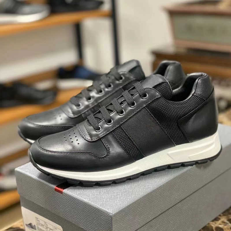 Men Black Match Race Triple Back Runner Sneakers Trainers Low Basketball Shoe Luxurys Designer Sneaker Back Casual Shoes Classic Style With Box NO45
Men Black Match Race Triple Back Runner Sneakers Trainers Low Basketball Shoe Luxurys Designer Sneaker Back Casual Shoes Classic Style With Box NO45