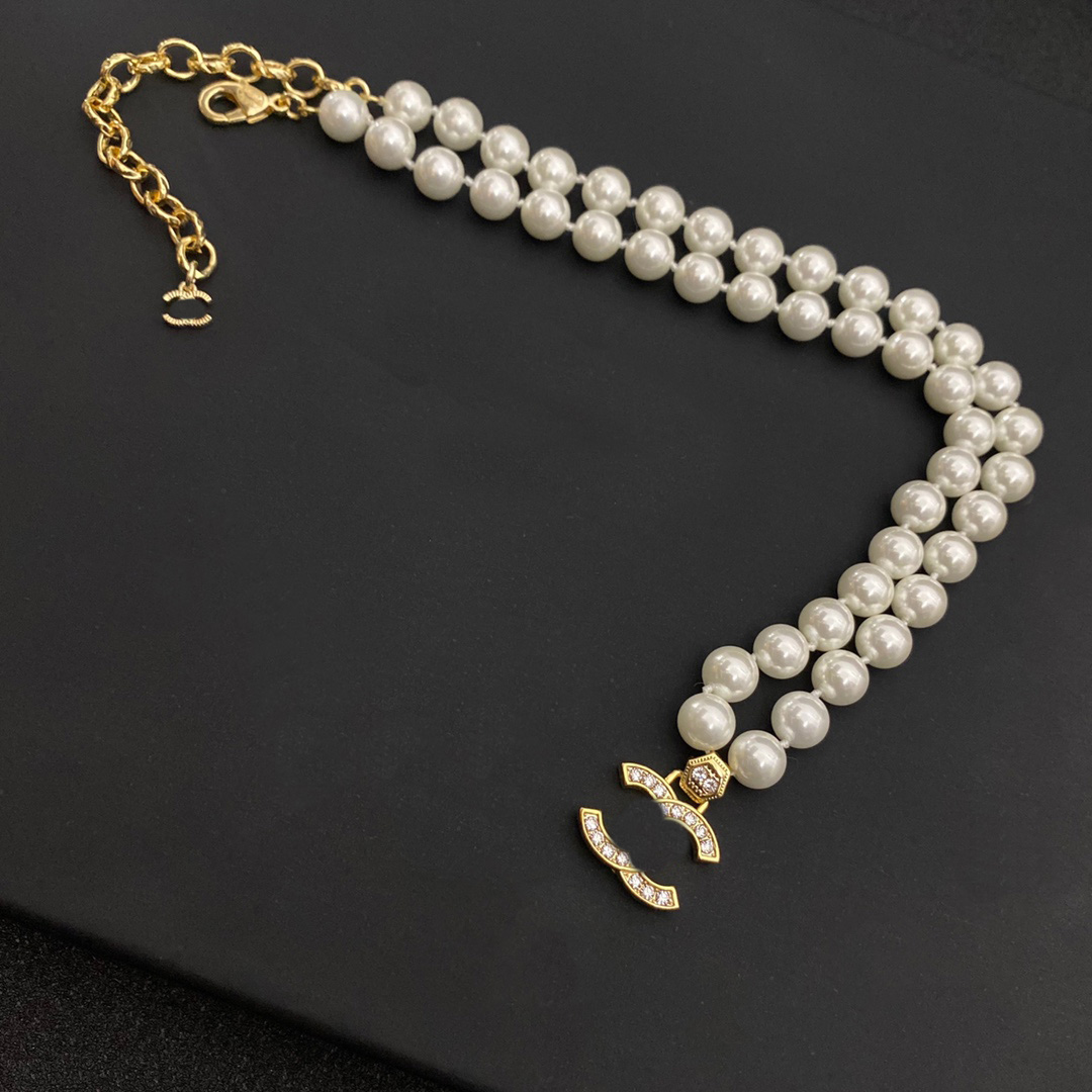 Stamp Necklaces Luxury Fashion Choker Necklace Designer Gold Plated Stainless Steel Letter Pendant Necklaces For Women Wedding Jewelry customized
Stamp Necklaces Luxury Fashion Choker Necklace Designer Gold Plated Stainless Steel Letter Pendant Necklaces For Women Wedding Jewelry customized