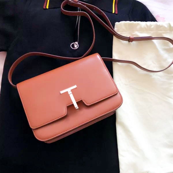 Designer Bag Lock tote Shoulder Small Embossing famous travel handbag crossbody Luxurys Genuine Leather clutch plaid stripes Women's men city wallet messenger bag, Pink
Designer Bag Lock tote Shoulder Small Embossing famous travel handbag crossbody Luxurys Genuine Leather clutch plaid stripes Women's men city wallet messenger bag, Pink