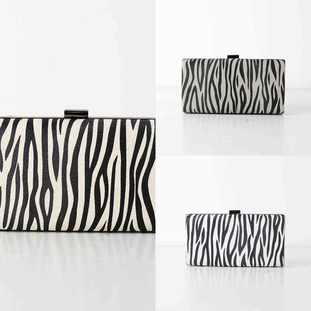 NXY Evening Bags Gray Bag for Women Summer Handbags Zebra Pattern Small Clutch Crossbody Hasp Shoulder Ladies Purses Designer 2022 Luxury 220510, Beige
NXY Evening Bags Gray Bag for Women Summer Handbags Zebra Pattern Small Clutch Crossbody Hasp Shoulder Ladies Purses Designer 2022 Luxury 220510, Beige