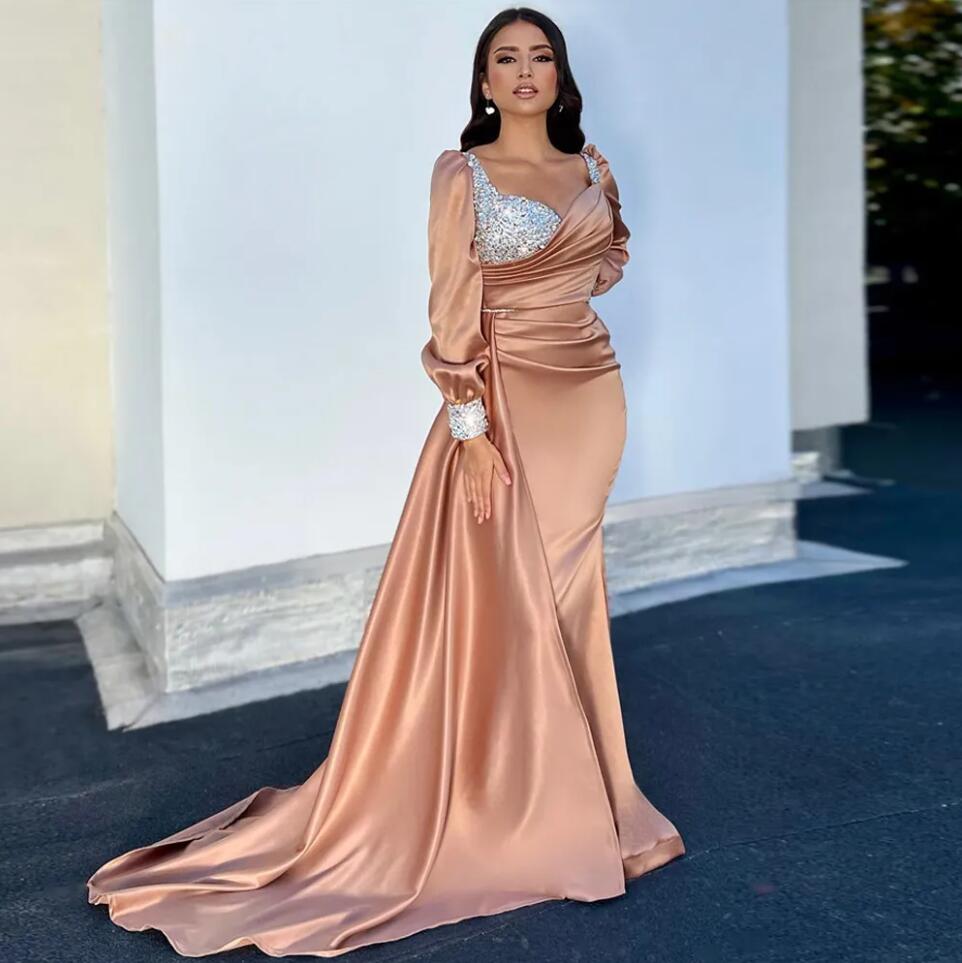 Crystal Top Mermaid Prom Dresses Sweetheart Long Sleeve Formal Gown with Detachable Train Ruched Satin Evening Dress For Arabic Dubai Females