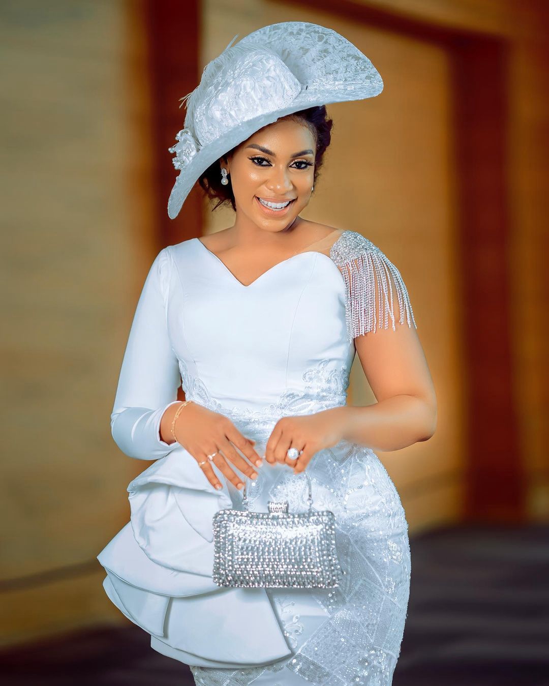 Modest Ice Blue Short Mother Dresses with Long Sleeve Lace Ruffled Tassels Aso Ebi Arabic Mother Of bride Occasion Gown
