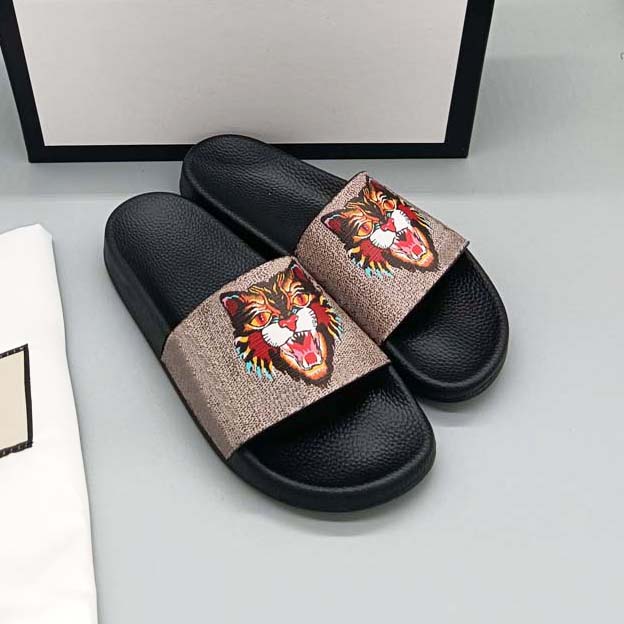 Designer slippers for men women slides floral brocade flats gear bottom tiger bee flop flip scuffs casual fashion beach shoes sandals size 35-48 0s5332336, #14
Designer slippers for men women slides floral brocade flats gear bottom tiger bee flop flip scuffs casual fashion beach shoes sandals size 35-48 0s5332336, #14