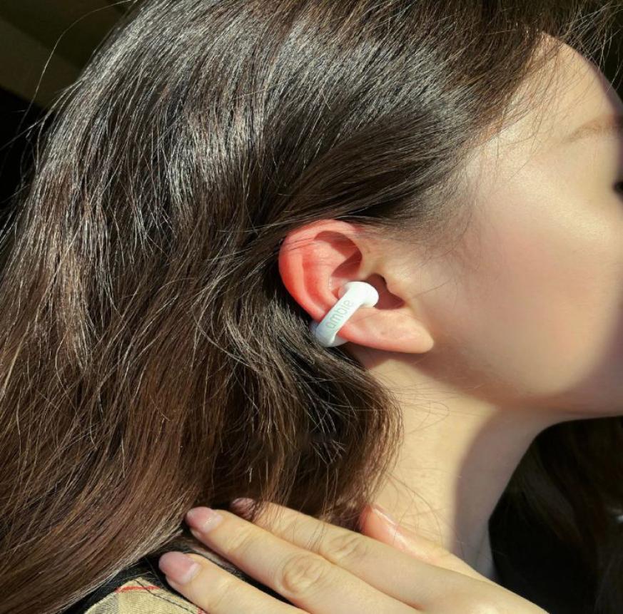 Ambie Sound Earcuffs Ear Bone Earphones Conduction Earring Type Wireless Bluetooth Auriculares Bluetooth5471031, White
Ambie Sound Earcuffs Ear Bone Earphones Conduction Earring Type Wireless Bluetooth Auriculares Bluetooth5471031, White