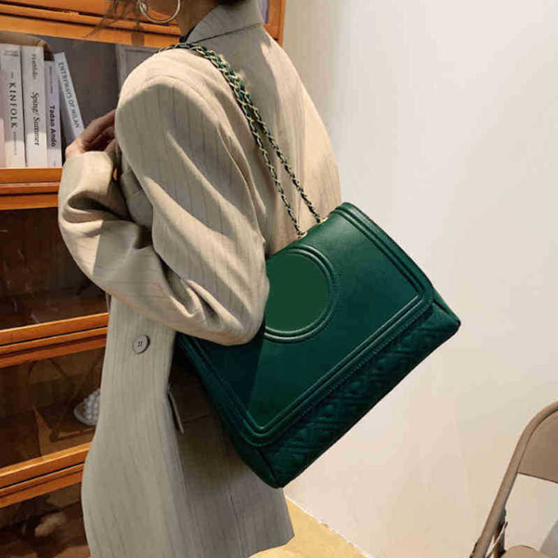 Shoulder Bags Handbags the tote tory designer women luxury crossbody s Large Capacity leather Rhombic Embroidery Thread Underarm purse 220907, Yellow--style 2-27*18.5*9cm
Shoulder Bags Handbags the tote tory designer women luxury crossbody s Large Capacity leather Rhombic Embroidery Thread Underarm purse 220907, Yellow--style 2-27*18.5*9cm