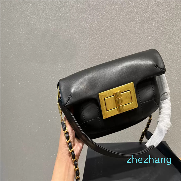 Women's Vintage Square Buckle Flap Bags Genuine Leather Antique Underarm Bag Small Elegant Casual Handbag Fashion Sweet and Cool Shoulder Bag Black
Women's Vintage Square Buckle Flap Bags Genuine Leather Antique Underarm Bag Small Elegant Casual Handbag Fashion Sweet and Cool Shoulder Bag Black