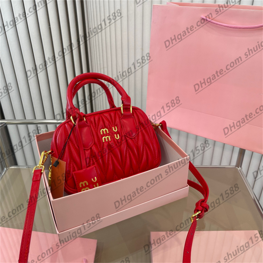 Top womens travel handbag bags soft sheep leather handbags Luxury designewallet womens Cross body bag Hobo Totes Cosmetic Bags purses
