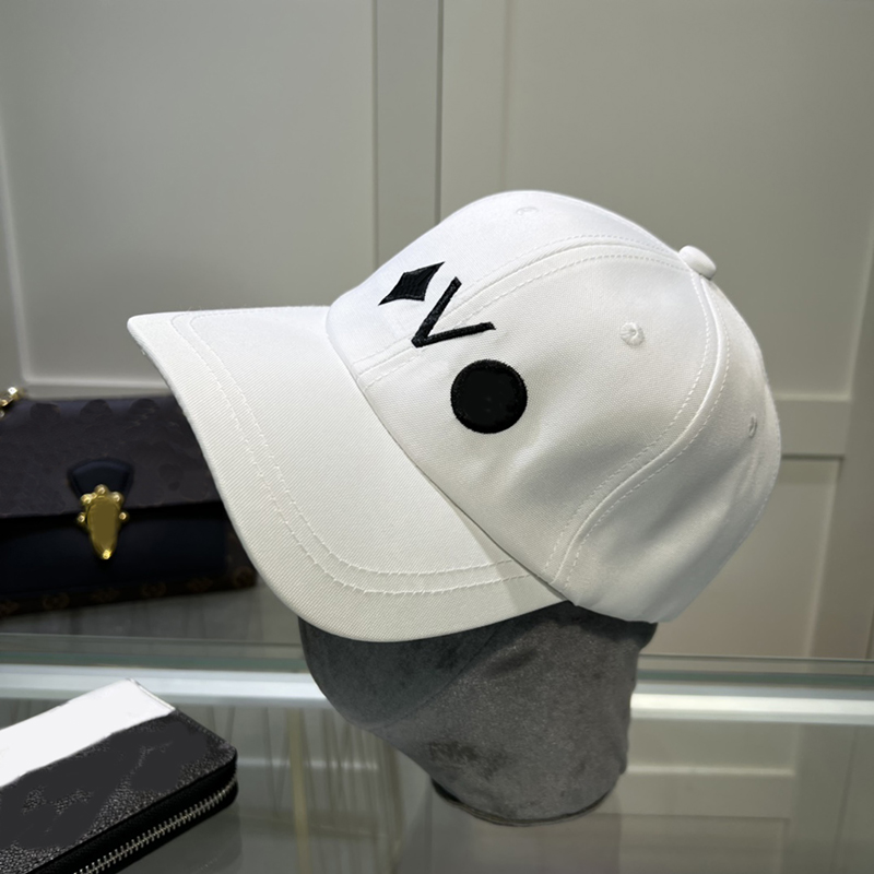 Fashion Desinger Brand Baseball Caps Womens Stylish Wide Brim Hats Men Luxury Letter Casual Sport Hat Mens Couple Personalized Cap 2301062QS, L1
Fashion Desinger Brand Baseball Caps Womens Stylish Wide Brim Hats Men Luxury Letter Casual Sport Hat Mens Couple Personalized Cap 2301062QS, L1