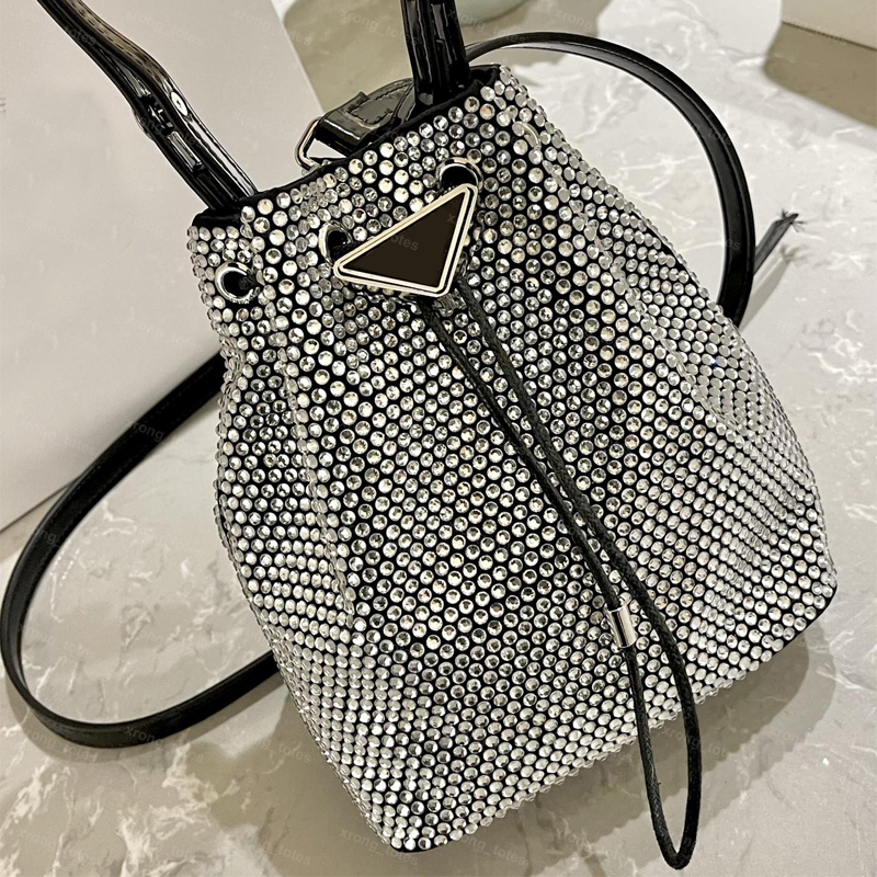 Mini Tote Bag Women Handbag Handle Totes Shoulder Diamond Bucket Bags Bling Shopping Womens Designer Luxury Handbags P CrossBody Purses Box, Silver
Mini Tote Bag Women Handbag Handle Totes Shoulder Diamond Bucket Bags Bling Shopping Womens Designer Luxury Handbags P CrossBody Purses Box, Silver