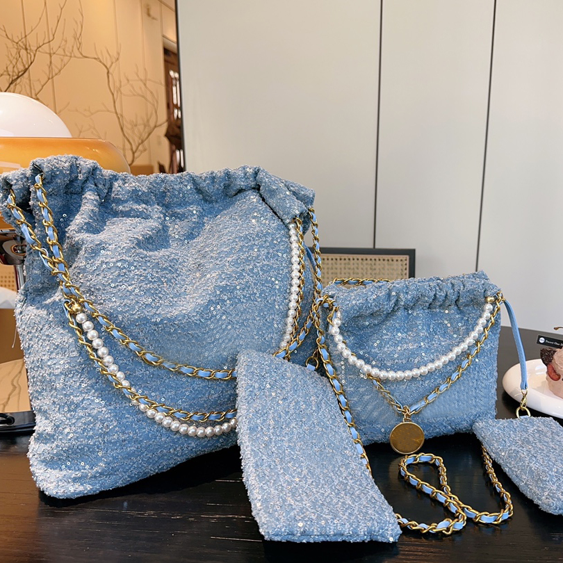French Womens Blue 22 Bag Tweed Bags Quilted Designer Handbags Metal Pearl Chain Shoulder Tote Gold Hardware Shopping Pouch Wallet Crossbody Purse 2Size
French Womens Blue 22 Bag Tweed Bags Quilted Designer Handbags Metal Pearl Chain Shoulder Tote Gold Hardware Shopping Pouch Wallet Crossbody Purse 2Size